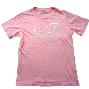 Vineyard vines tee